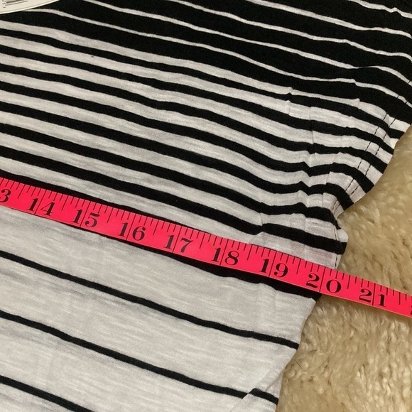 LRL sleeveless top size L - Picture 8 of 9